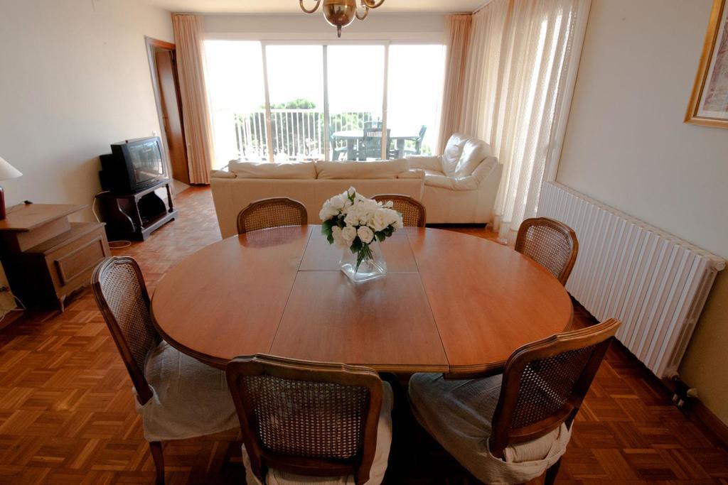 Apartamentos Siglo XXI - Marabu Sant Feliu de Guixols Δωμάτιο φωτογραφία